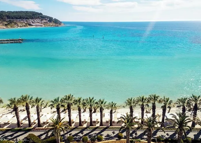 Вилла Danai's Secluded Paradise - Azure Coastal Dreams