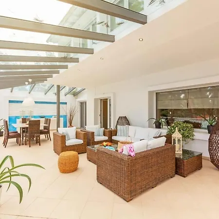Danai's Secluded Paradise - Azure Coastal Dreams Villa *